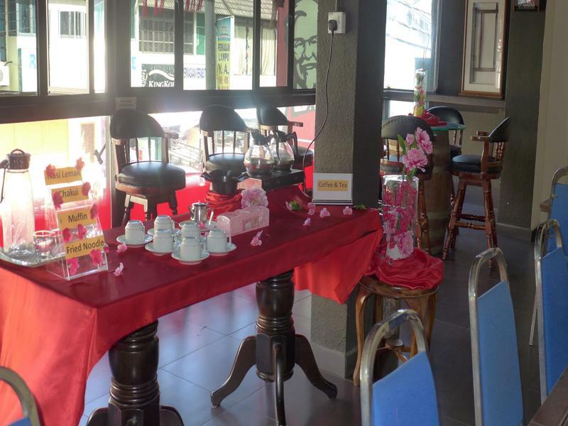 Capital O 90754 Gopeng Inn Ипох Екстериор снимка